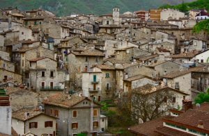 Scanno-Where-to-go-in-Italy-that-isn't-touristy