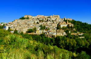 Small-group-tours-Abruzzo-and-Loreto-Aprutino