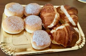 bombe-e-cornetti-what-to-eat-for-breakfast-in-Italy